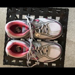 Nike Zoom Athletic Shoes